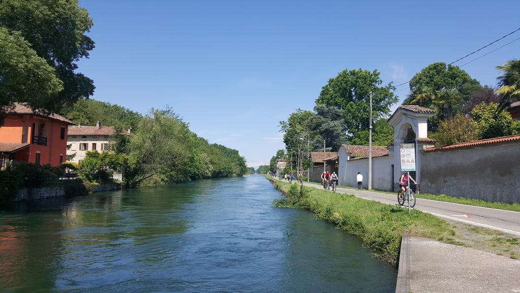 Borgo Archinto Apartment Robecco sul Naviglio ภายนอก รูปภาพ