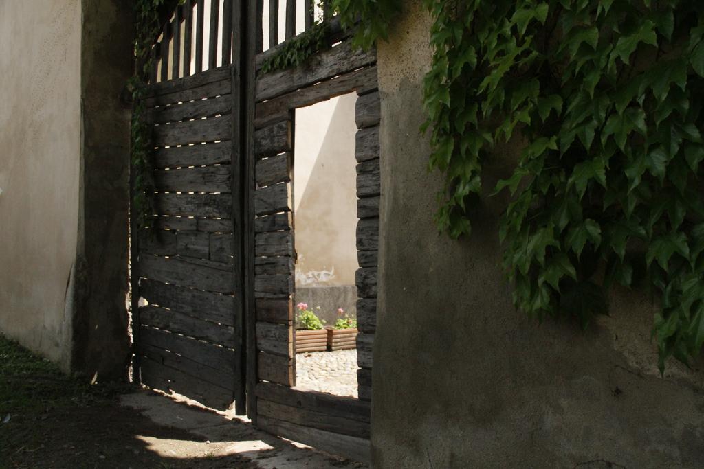 Borgo Archinto Apartment Robecco sul Naviglio ภายนอก รูปภาพ