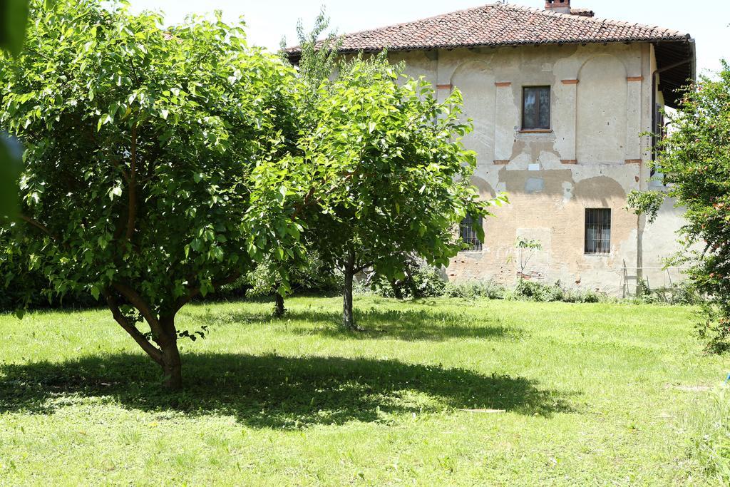 Borgo Archinto Apartment Robecco sul Naviglio ภายนอก รูปภาพ