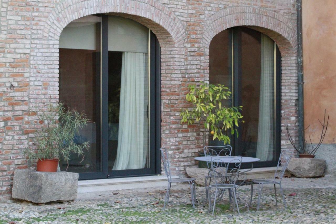 Borgo Archinto Apartment Robecco sul Naviglio ภายนอก รูปภาพ